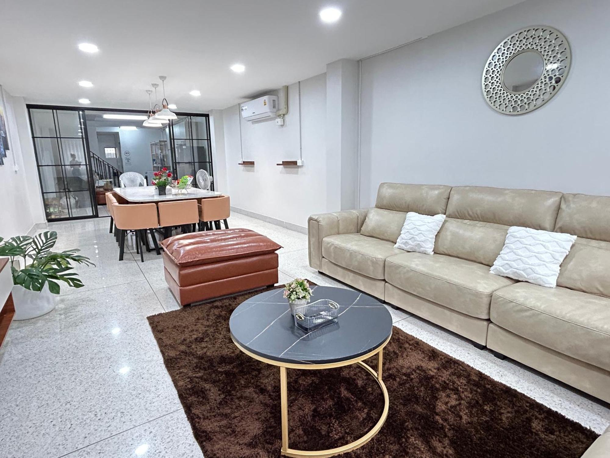 Center Bangrak At Apartment Bangkok