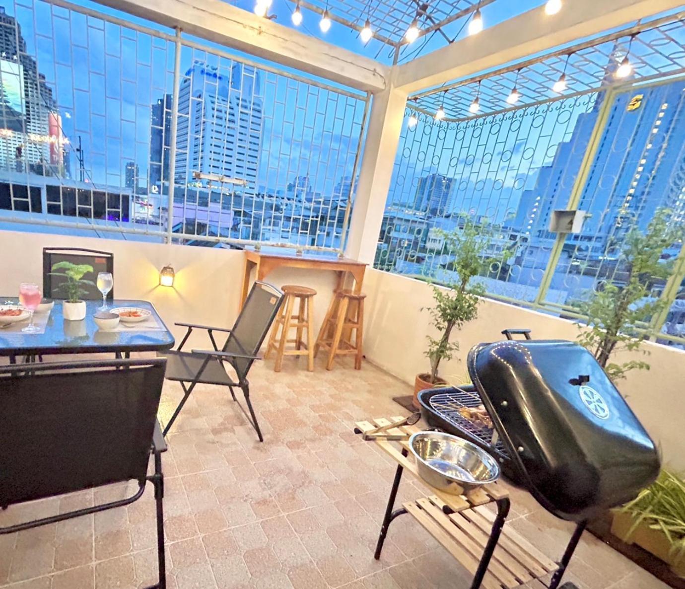 Apartment Center Bangrak At Bangkok